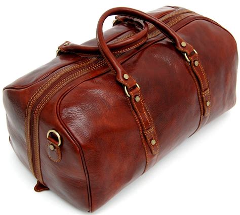 small holdall bags for men.